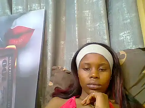 hippy_mell stripchat live cam model