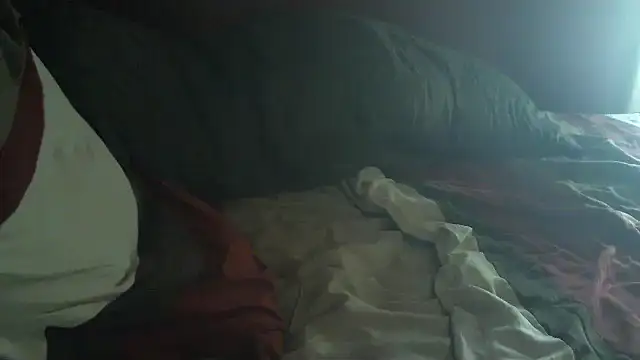 immikew1975 stripchat live cam model