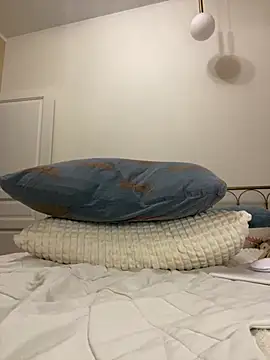 Kitty_Kisss stripchat live cam model