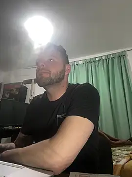 Baphomet212341 stripchat live cam model