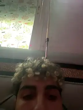 Adammhotty stripchat live cam model