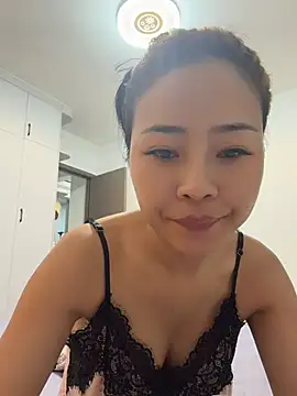 jingya521 stripchat live cam model