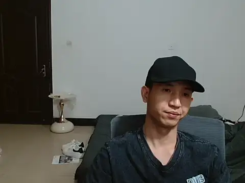 ningmeng1119 stripchat live cam model