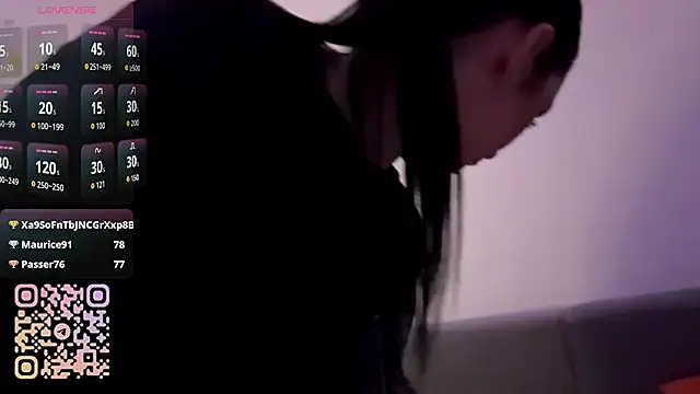 BeckyKetru stripchat live cam model