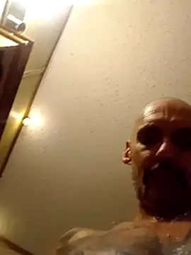 ClydeCan409 stripchat live cam model