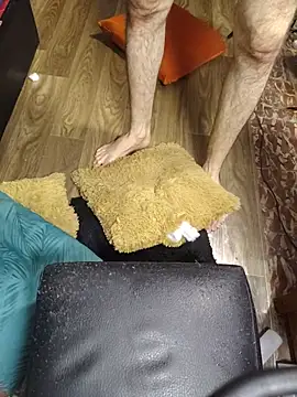 WhiteAsshole2 stripchat live cam model