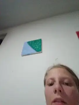 LenaGoldi stripchat live cam model