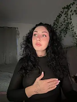 Estherjizz stripchat live cam model