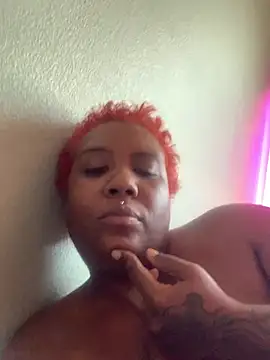 Nydialondon314 stripchat live cam model