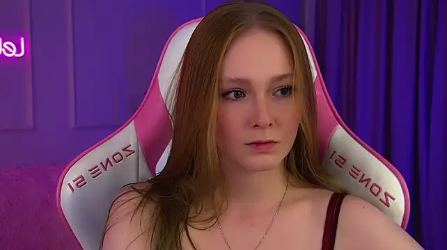 AgataFoxley stripchat live cam model