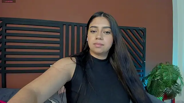 luna_cute__ stripchat live cam model