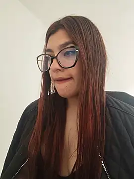 cutetemari stripchat live cam model