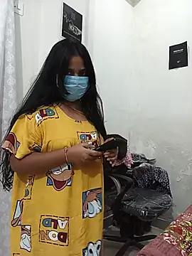 Riya_hot8 stripchat live cam model