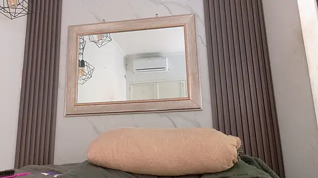 alexa_tapia1 stripchat live cam model