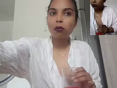 porschechampagne stripchat live cam model