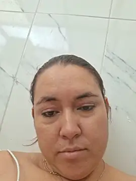 bellaalexandra stripchat live cam model