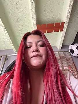 Lia-Moon77 stripchat live cam model