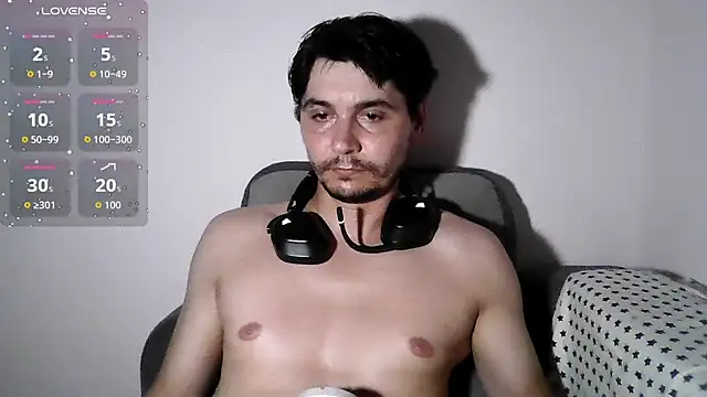 David_storm stripchat live cam model
