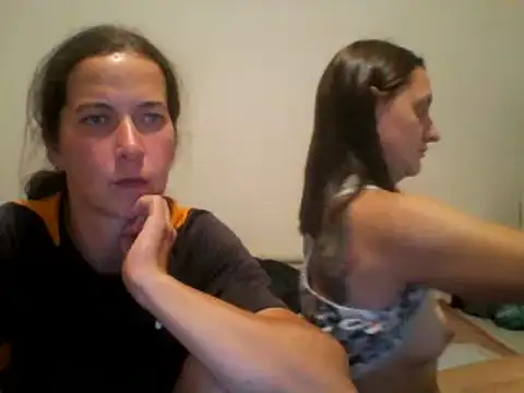 DanicaFey stripchat live cam model