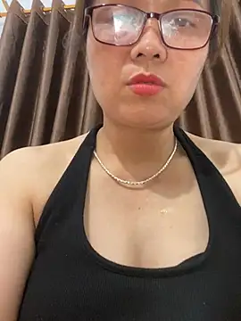 Bina688 stripchat live cam model