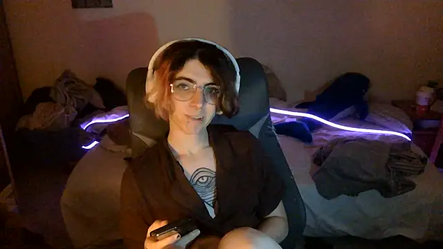 jaadetrans stripchat live cam model
