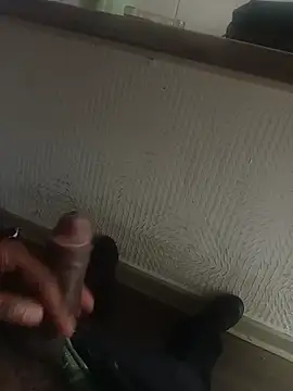 SowetoZuluDick stripchat live cam model