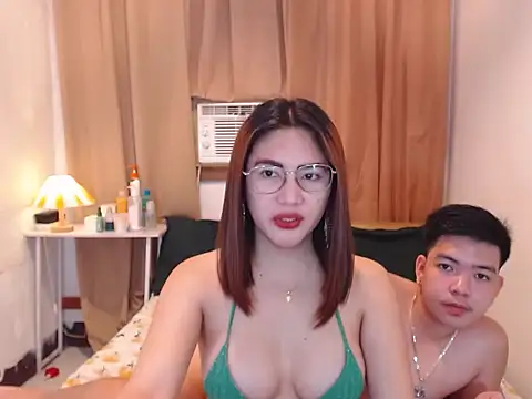 HornyCoupleCum stripchat live cam model