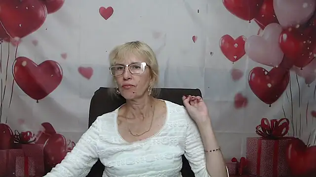 PattySanny stripchat live cam model