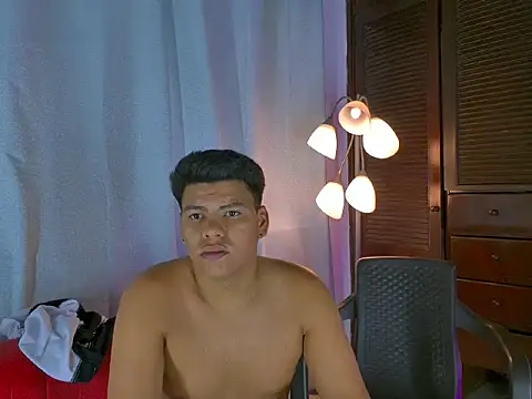 AXIMO_HOT_DUO stripchat live cam model