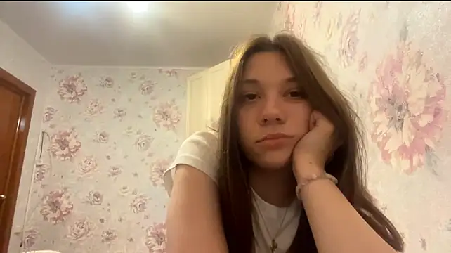 Miss_Aurelia stripchat live cam model