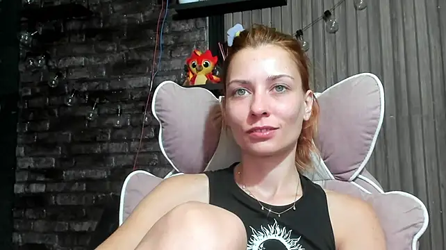 karo123421 stripchat live cam model