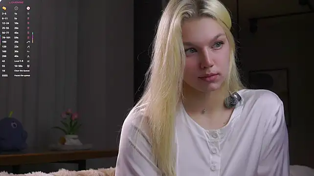EdlinAlliston stripchat live cam model