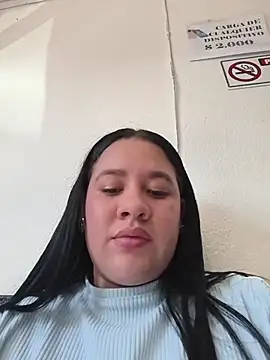 Kendra-daring stripchat live cam model