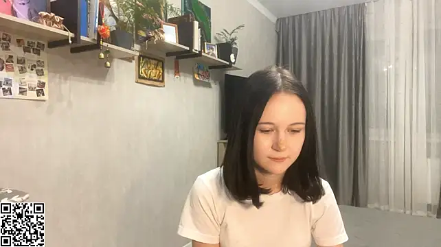 RukiyaLowland stripchat live cam model