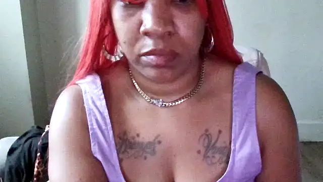 mzpretty444 stripchat live cam model