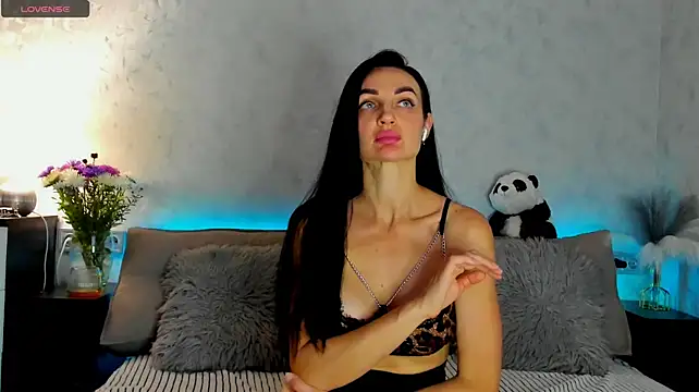 Tina_Mart stripchat live cam model