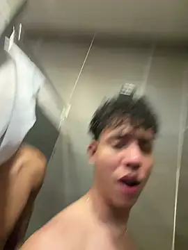 yoursexyjose stripchat live cam model