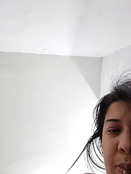 lunaywolfgray stripchat live cam model