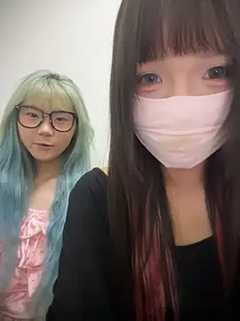 Rocket-Girl stripchat live cam model