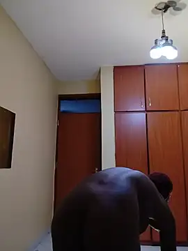 Shuxxy_001 stripchat live cam model