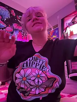 Cutiepiespanks stripchat live cam model