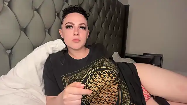 riri_bstvx stripchat live cam model