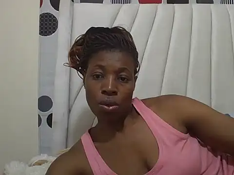 Eebony_Bubbly stripchat live cam model