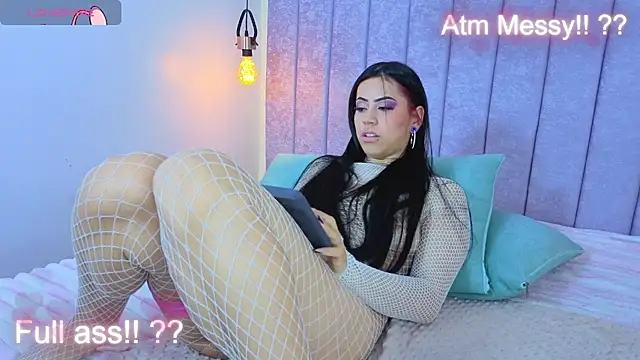 Emma-Burning stripchat live cam model