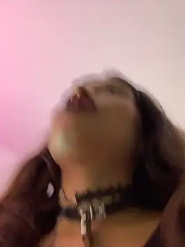 AMY-Wine stripchat live cam model
