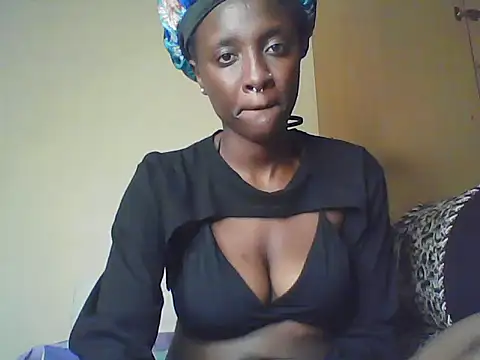 chateaubunni stripchat live cam model