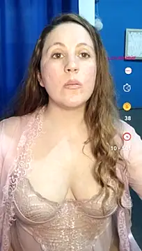 SofiEsteves stripchat live cam model
