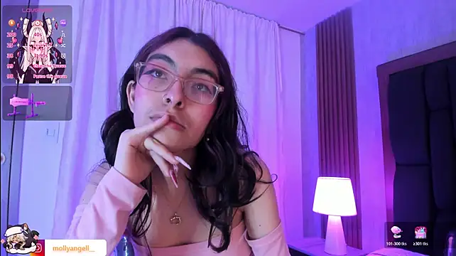 Molly_A stripchat live cam model