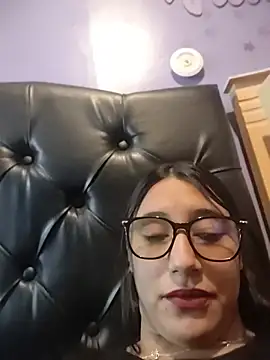 milarous stripchat live cam model