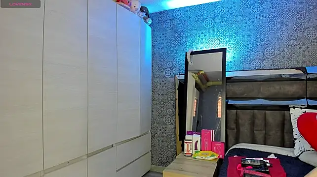 evelott_allenx stripchat live cam model